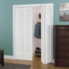 Bifold 1-Panel Shaker Hollow Core Interior Door – Primed White